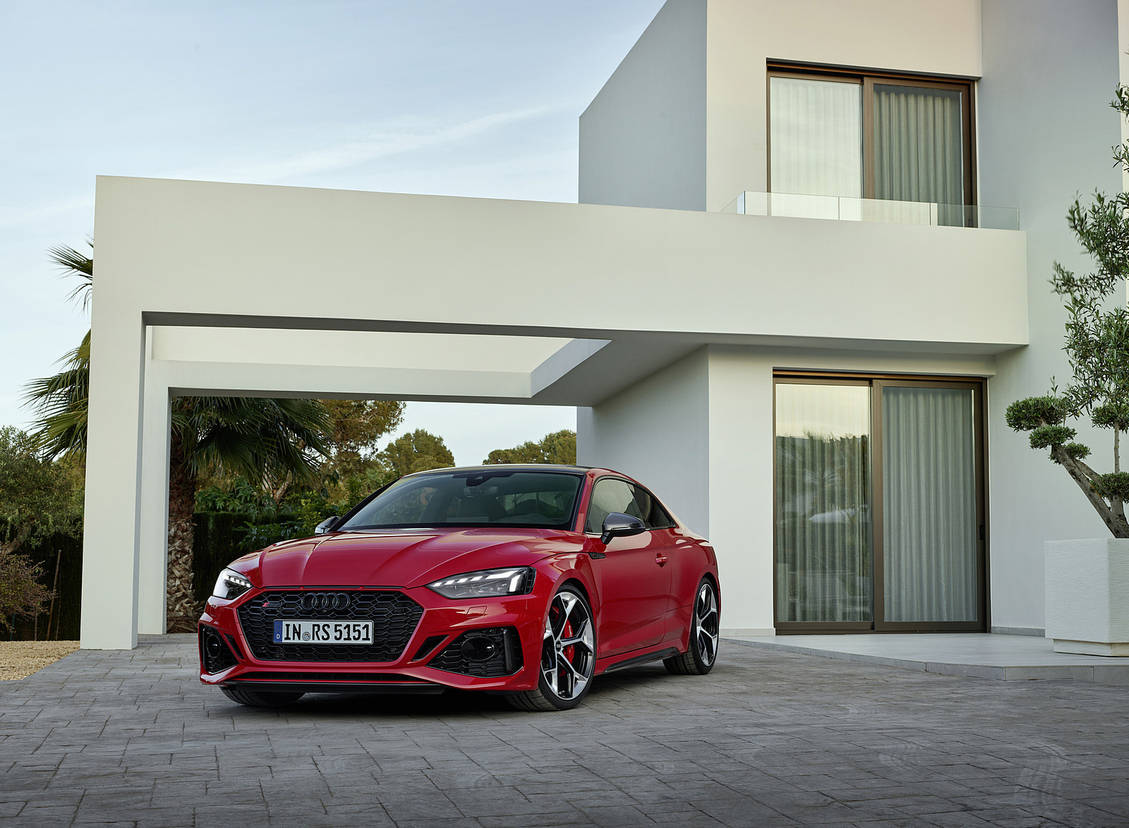 2023 Audi RS 5 Coupé Competition Plus (Color: Tango Red) Front Wallpapers #49 of 106