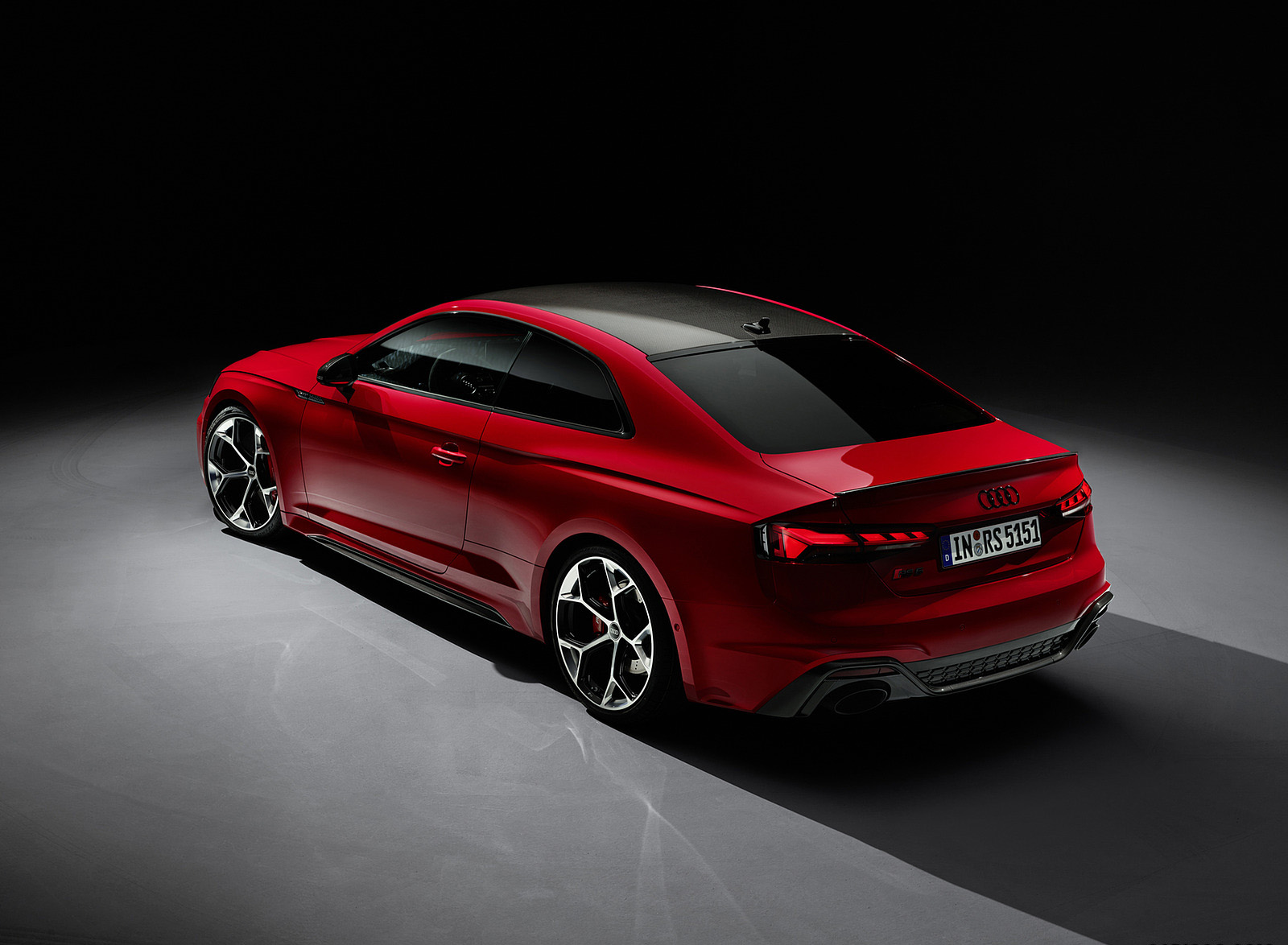 2023 Audi RS 5 Coupé Competition Plus (Color: Tango Red) Rear Three-Quarter Wallpapers #62 of 106