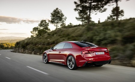 2023 Audi RS 5 Coupé Competition Plus (Color: Tango Red) Rear Three-Quarter Wallpapers 450x275 (21)