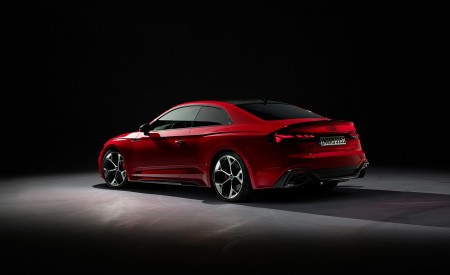 2023 Audi RS 5 Coupé Competition Plus (Color: Tango Red) Rear Three-Quarter Wallpapers 450x275 (64)