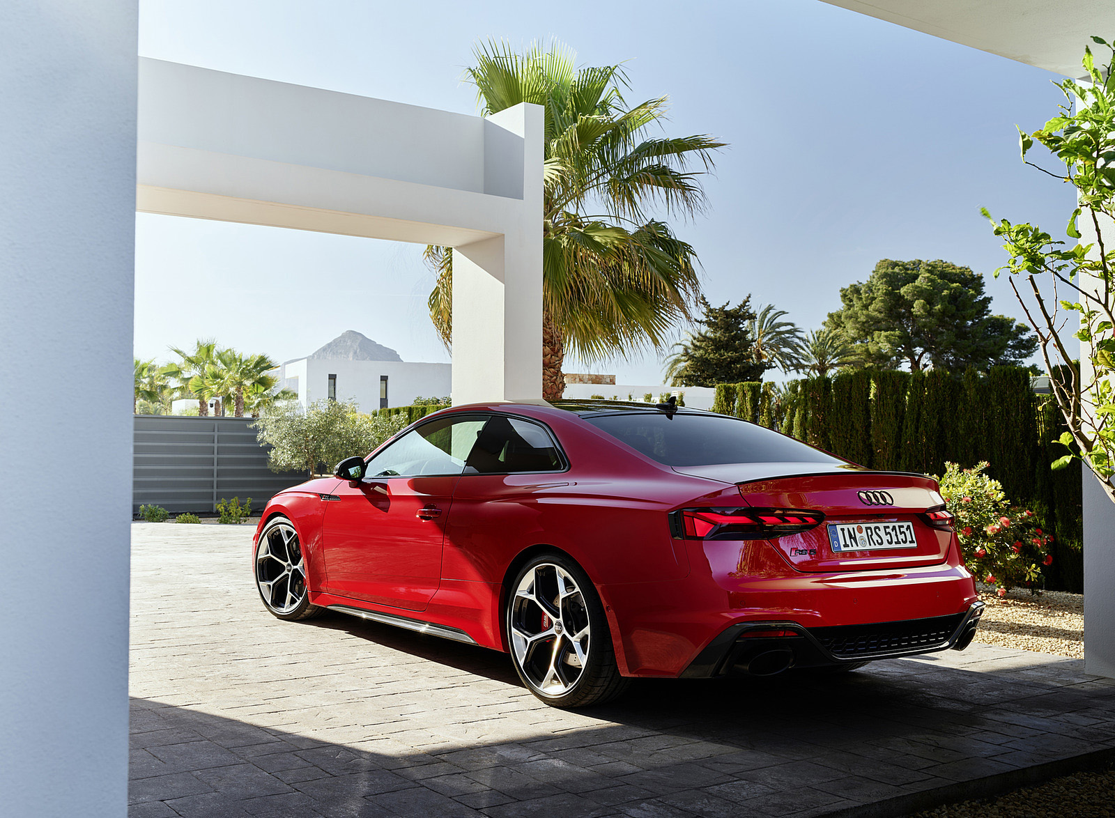 2023 Audi RS 5 Coupé Competition Plus (Color: Tango Red) Rear Three-Quarter Wallpapers #50 of 106