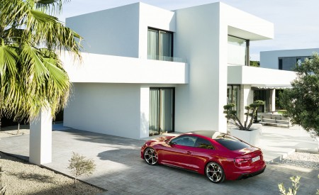2023 Audi RS 5 Coupé Competition Plus (Color: Tango Red) Rear Three-Quarter Wallpapers 450x275 (47)