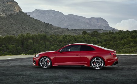 2023 Audi RS 5 Coupé Competition Plus (Color: Tango Red) Side Wallpapers 450x275 (27)
