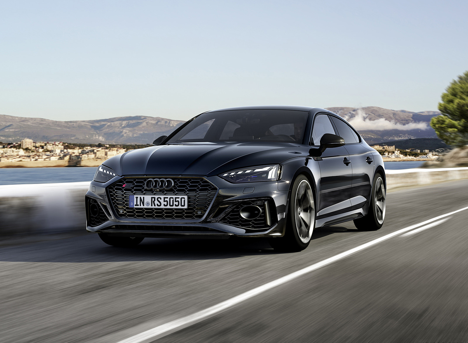 2023 Audi RS 5 Sportback Competition Plus (Color: Sebring Black) Front Wallpapers (2)