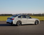 2023 BMW 3 Series Rear Three-Quarter Wallpapers 150x120 (20)