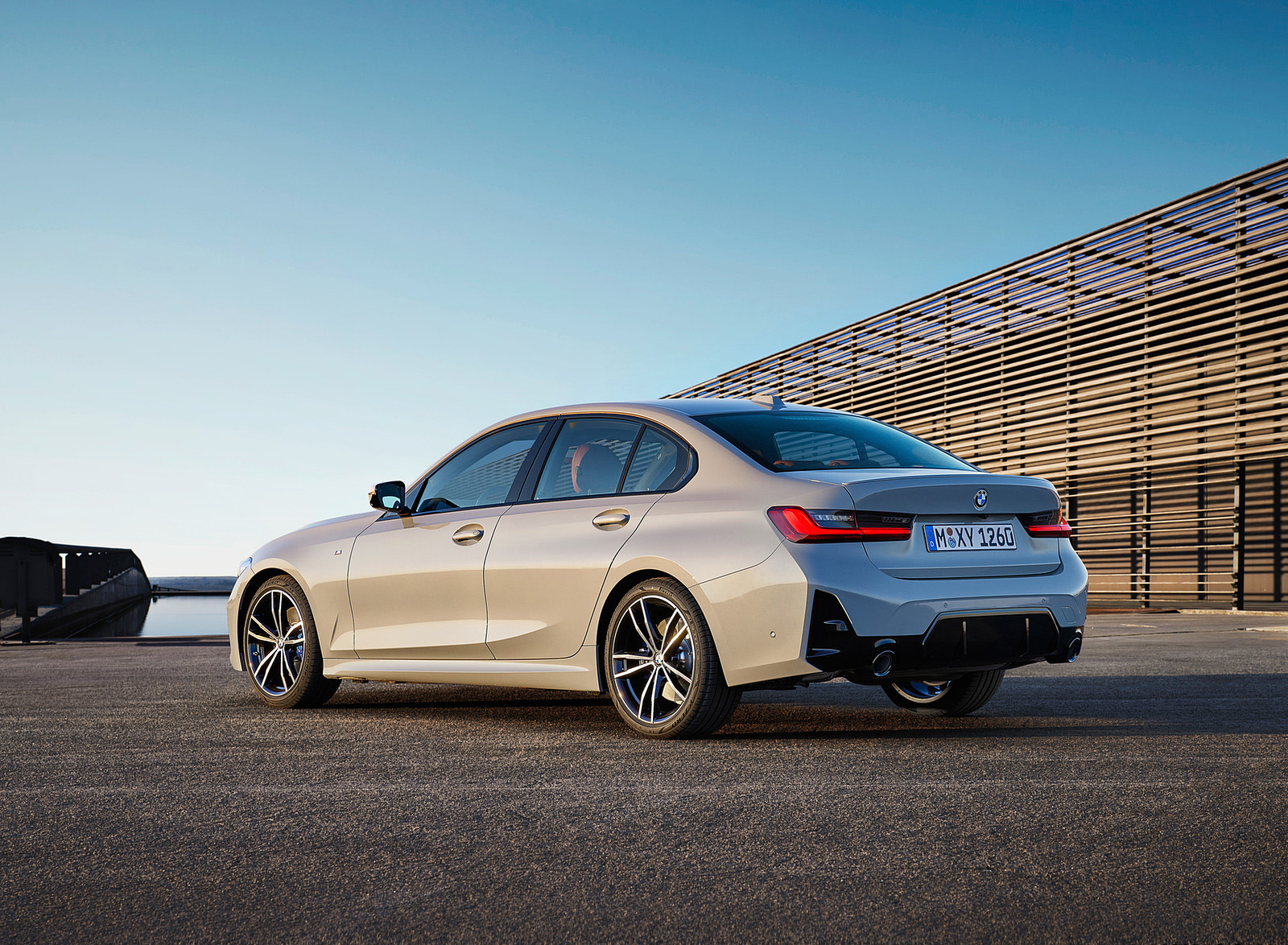 2023 BMW 3 Series Rear Three-Quarter Wallpapers #26 of 48