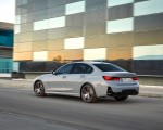 2023 BMW 3 Series Rear Three-Quarter Wallpapers 150x120 (23)