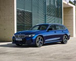 2023 BMW 3 Series Touring Front Three-Quarter Wallpapers 150x120