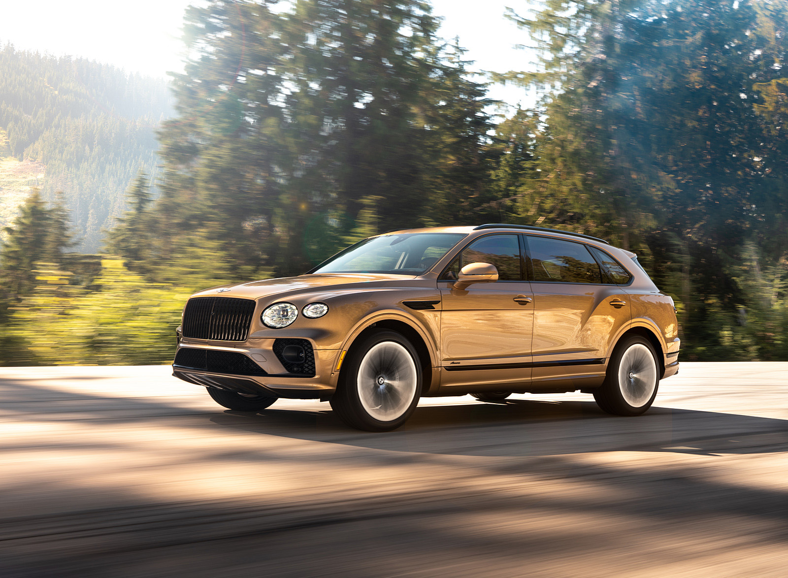 2023 Bentley Bentayga Extended Wheelbase Extroverted (Color: Camel) Front Three-Quarter Wallpapers #84 of 115