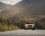 2023 Bentley Bentayga Extended Wheelbase Extroverted (Color: Camel) Front Wallpapers 150x120 (87)