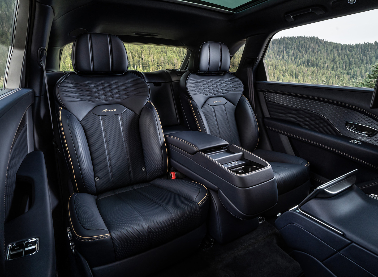 2023 Bentley Bentayga Extended Wheelbase Extroverted (Color: Camel) Interior Rear Seats Wallpapers #96 of 115