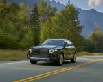2023 Bentley Bentayga Extended Wheelbase Serene (Color: Cumbrian Green) Front Three-Quarter Wallpapers 150x120