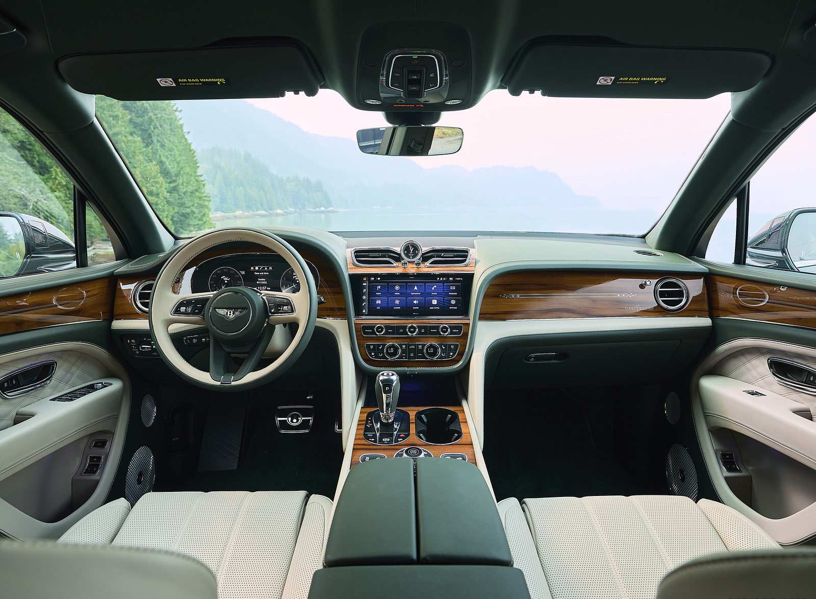 2023 Bentley Bentayga Extended Wheelbase Serene (Color: Cumbrian Green) Interior Cockpit Wallpapers #78 of 115