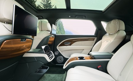 2023 Bentley Bentayga Extended Wheelbase Serene (Color: Cumbrian Green) Interior Rear Seats Wallpapers 450x275 (83)