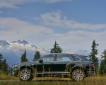 2023 Bentley Bentayga Extended Wheelbase Serene (Color: Cumbrian Green) Side Wallpapers 150x120 (73)