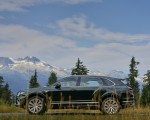 2023 Bentley Bentayga Extended Wheelbase Serene (Color: Cumbrian Green) Side Wallpapers 150x120