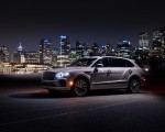 2023 Bentley Bentayga Extended Wheelbase Urban (Color: Dove Grey) Front Three-Quarter Wallpapers 150x120