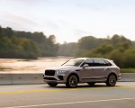 2023 Bentley Bentayga Extended Wheelbase Urban (Color: Dove Grey) Front Three-Quarter Wallpapers 150x120 (38)