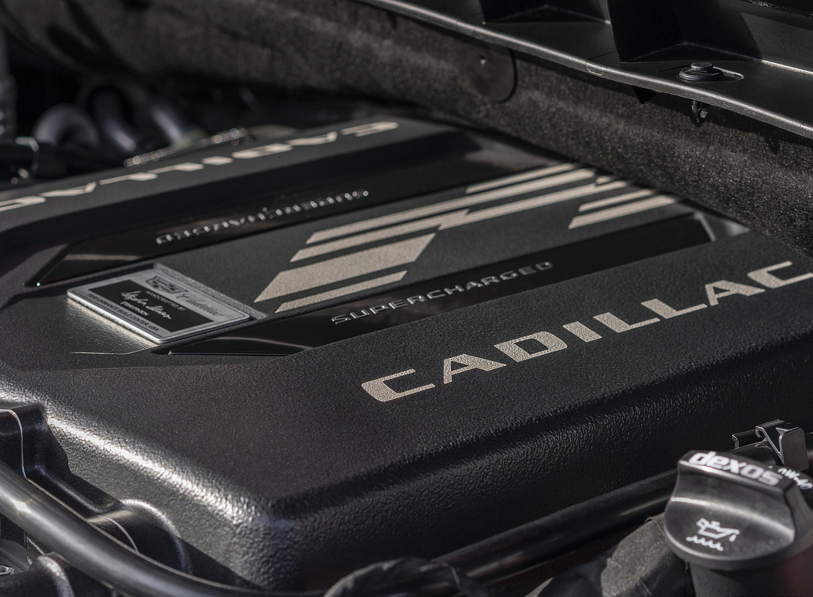 2023 Cadillac Escalade-V Engine Wallpapers #27 of 40