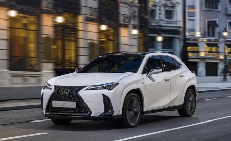 2023 Lexus UX 250h F Sport Front Three-Quarter Wallpapers 450x275 (1)