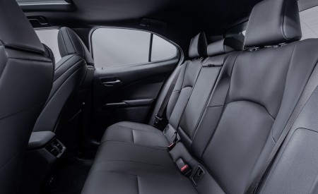 2023 Lexus UX 250h F Sport Interior Rear Seats Wallpapers 450x275 (34)