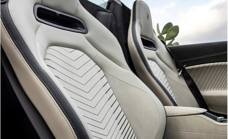 2023 Maserati MC20 Cielo (Color: Acquamarina) Interior Seats Wallpapers 450x275 (79)