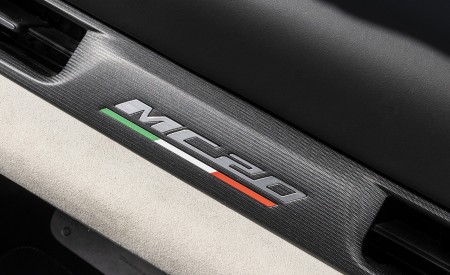 2023 Maserati MC20 Cielo (Color: Night Matte Interaction) Interior Detail Wallpapers 450x275 (16)