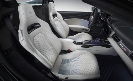 2023 Maserati MC20 Cielo Interior Wallpapers 450x275 (106)