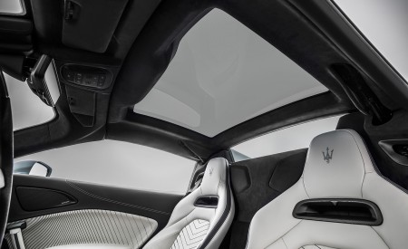 2023 Maserati MC20 Cielo Panoramic Roof Wallpapers 450x275 (179)