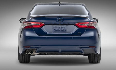 2023 Toyota Camry Nightshade Special Edition Rear Wallpapers 450x275 (4)