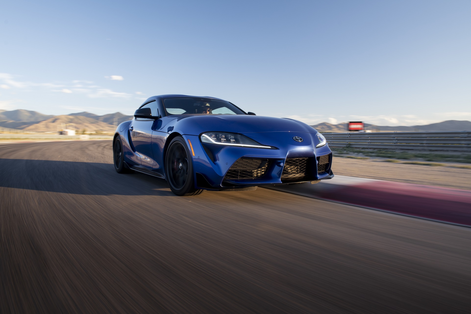 2023 Toyota GR Supra 3.0 Premium MT (Color: Stratosphere Blue) Front Three-Quarter Wallpapers #11 of 76