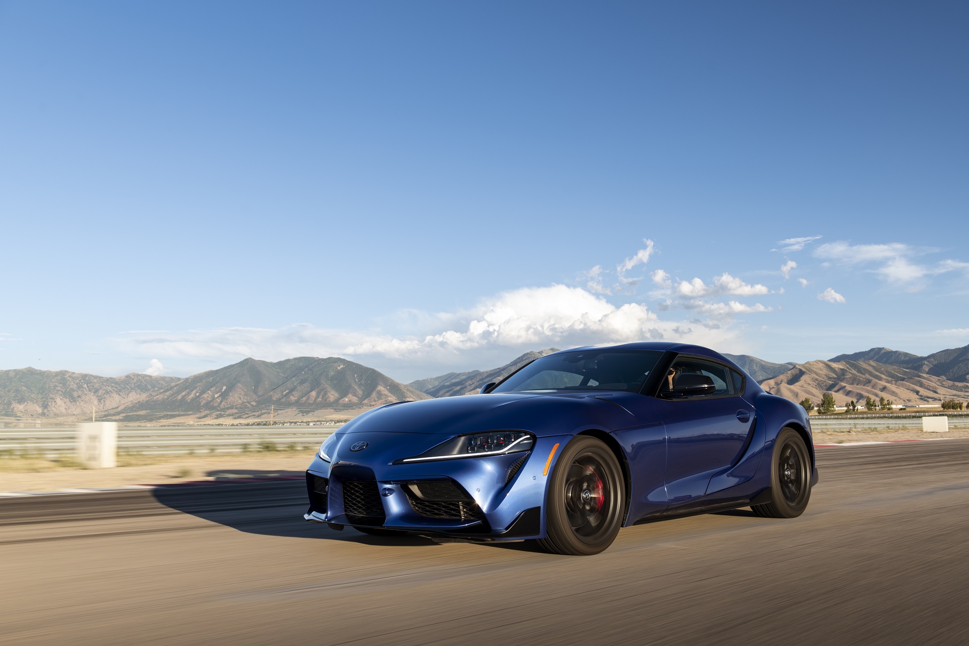 2023 Toyota GR Supra 3.0 Premium MT (Color: Stratosphere Blue) Front Three-Quarter Wallpapers (2)