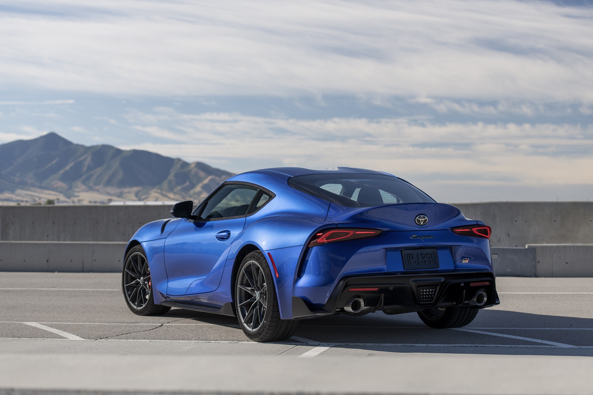 2023 Toyota GR Supra 3.0 Premium MT (Color: Stratosphere Blue) Rear Three-Quarter Wallpapers #29 of 76