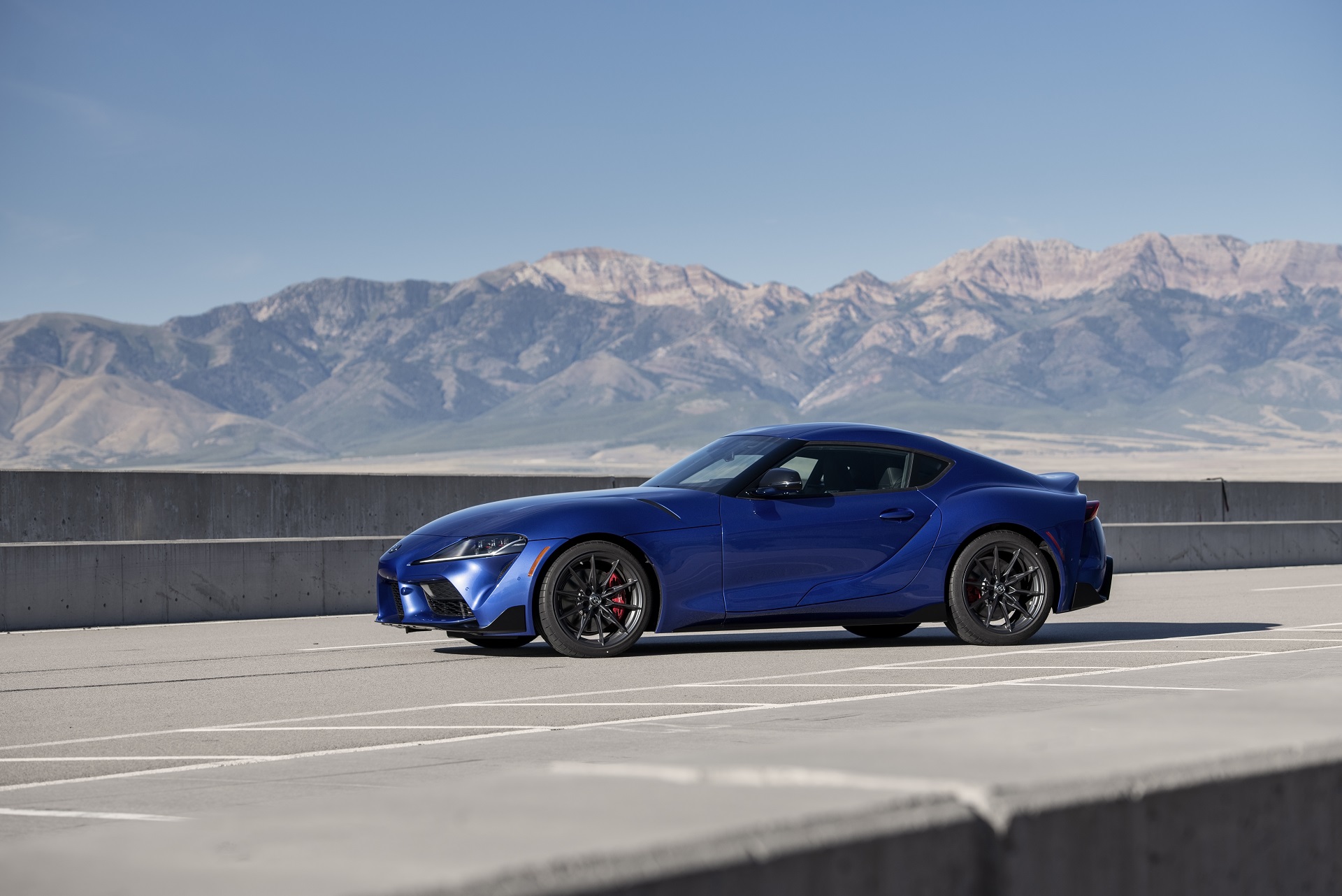 2023 Toyota GR Supra 3.0 Premium MT (Color: Stratosphere Blue) Side Wallpapers #35 of 76