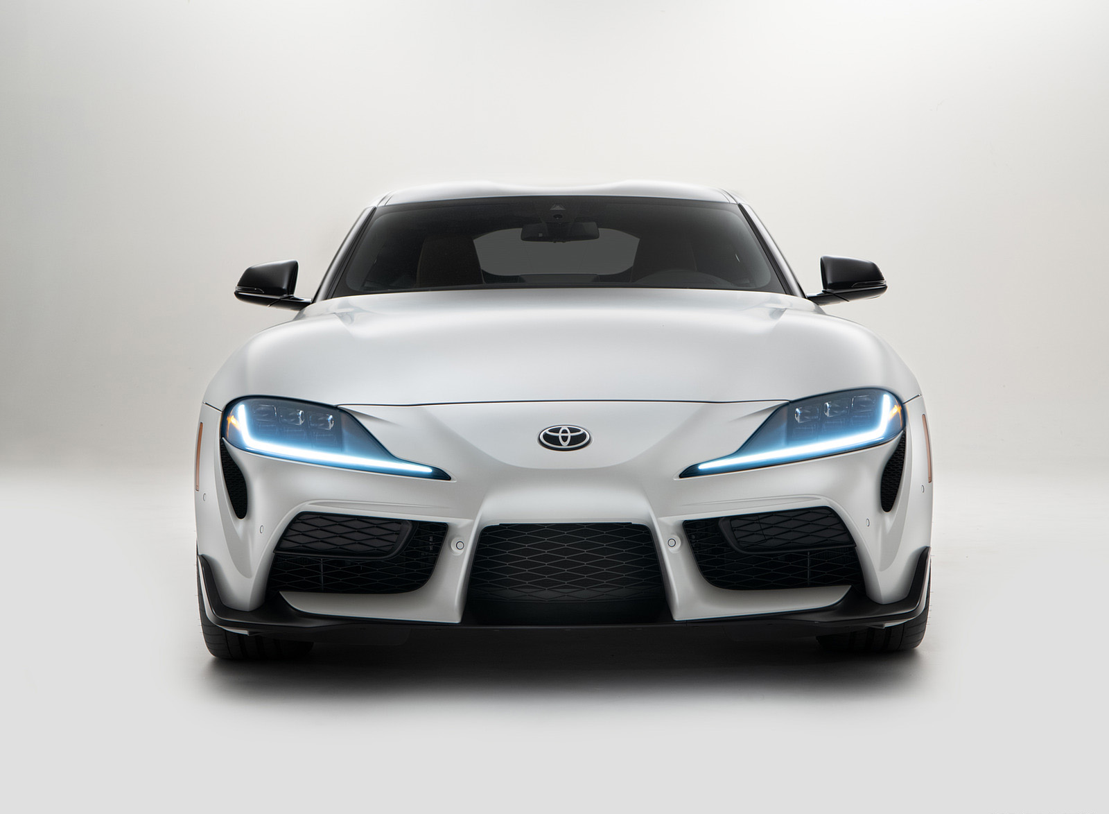 2023 Toyota GR Supra MT Front Wallpapers (3)