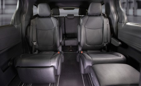 2023 Toyota Sienna 25th Anniversary Interior Seats Wallpapers 450x275 (21)