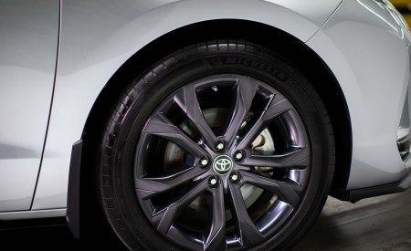 2023 Toyota Sienna 25th Anniversary Wheel Wallpapers 450x275 (9)