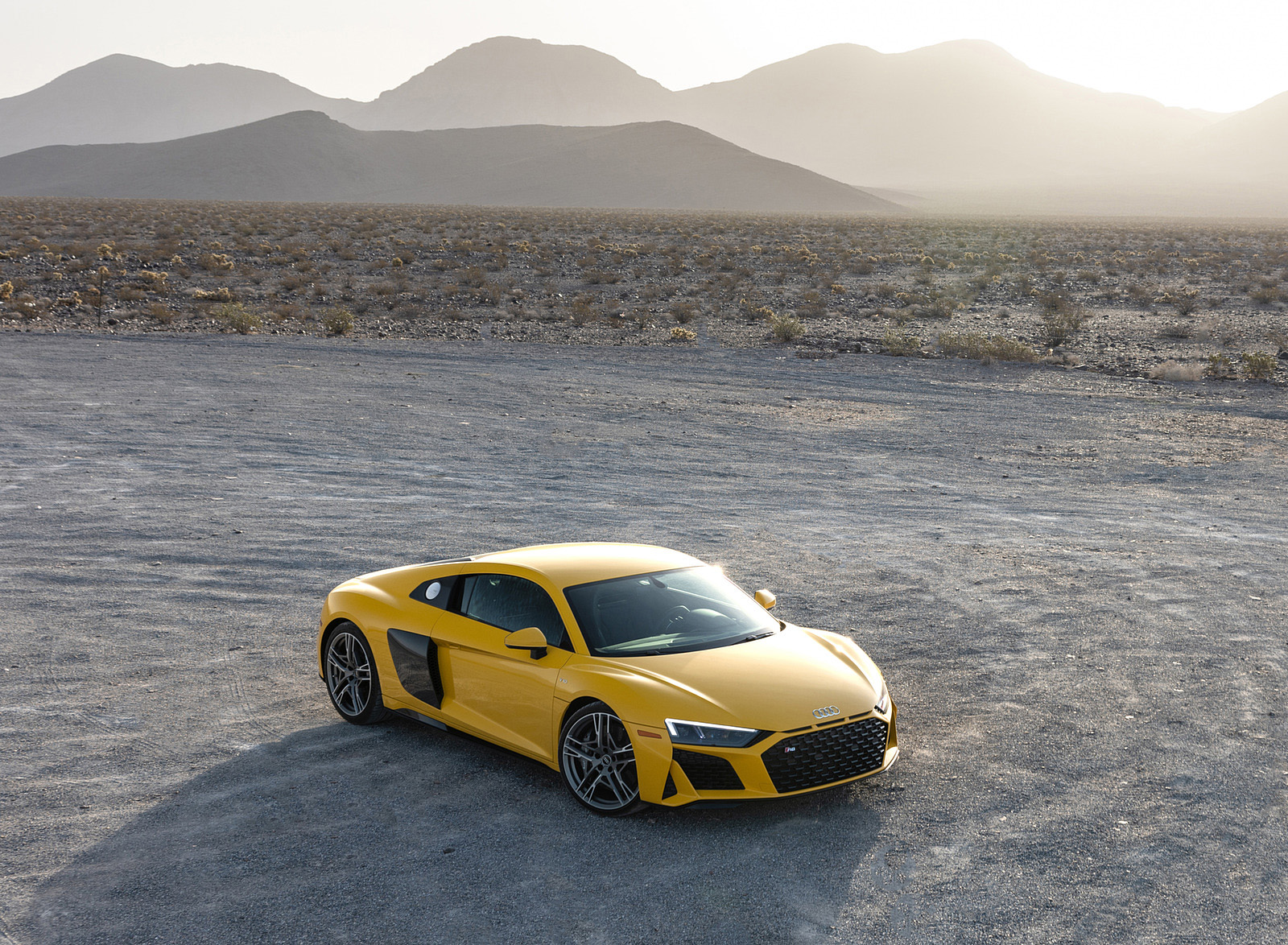 2022 Audi R8 Coupe (US-Spec) Front Three-Quarter Wallpapers  (10)