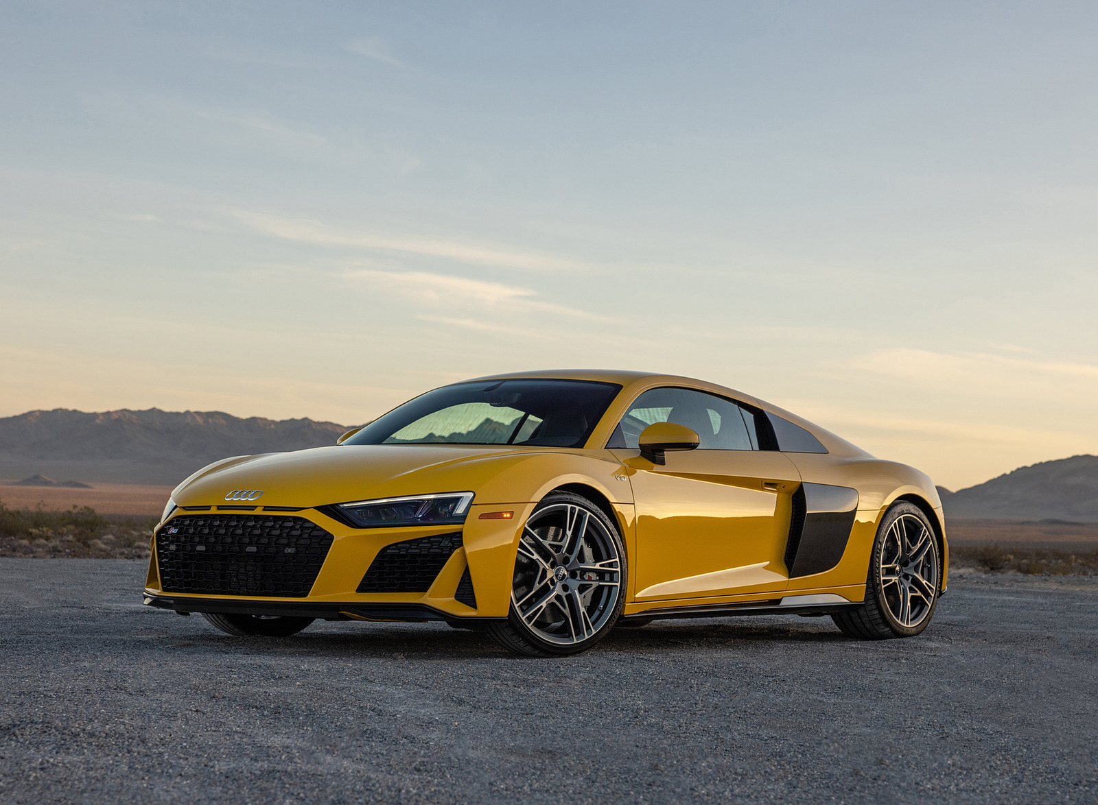 2022 Audi R8 Coupe (US-Spec) Front Three-Quarter Wallpapers #13 of 41