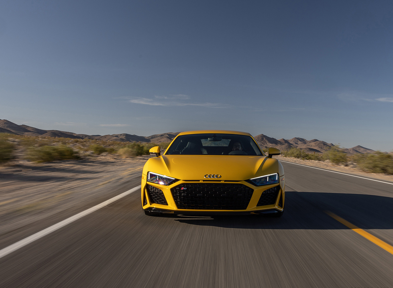 2022 Audi R8 Coupe (US-Spec) Front Wallpapers #2 of 41