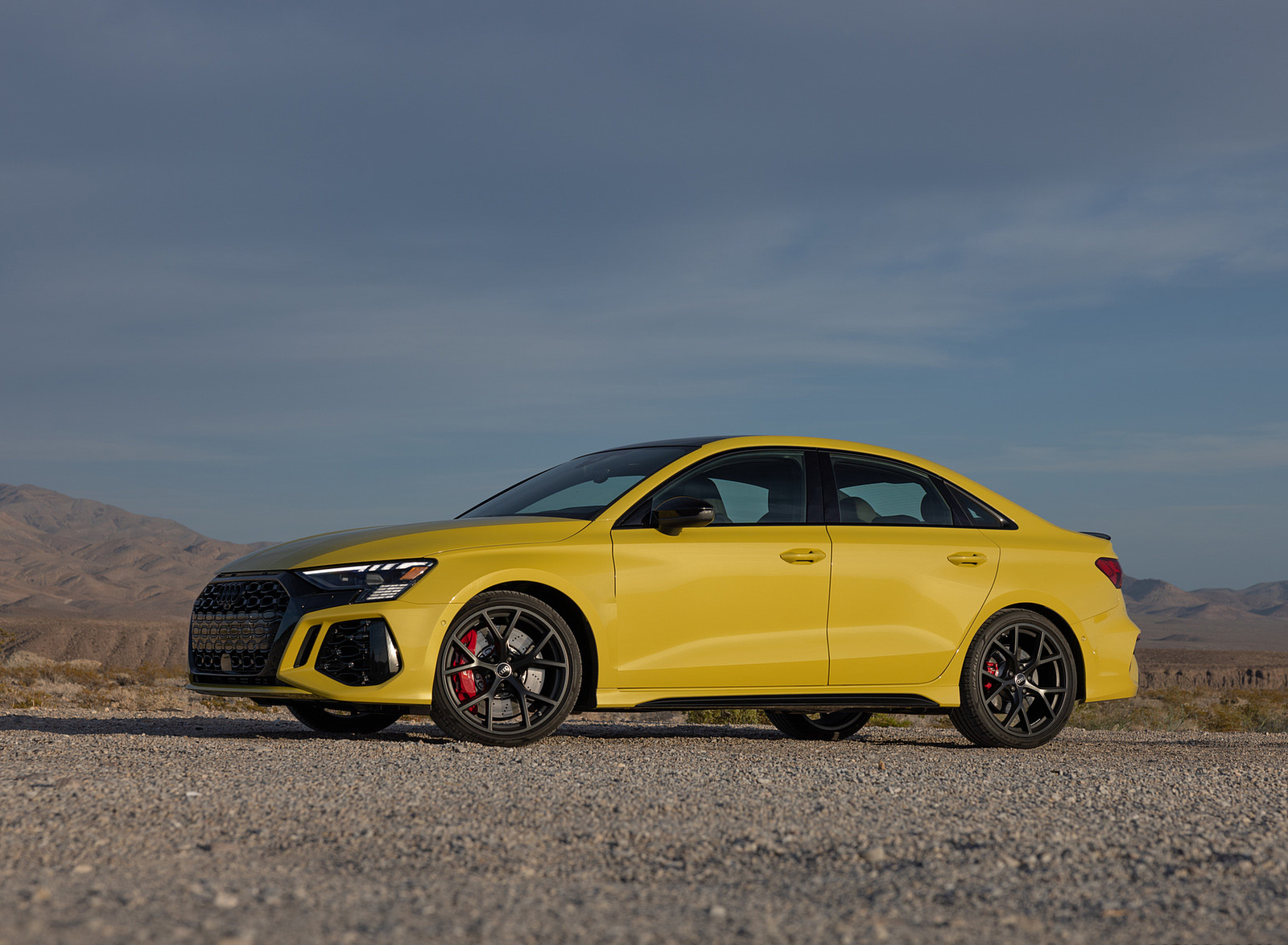 2022 Audi RS 3 (US-Spec) Front Three-Quarter Wallpapers #53 of 71