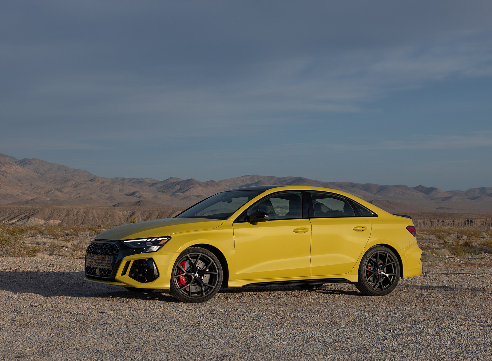 2022 Audi RS 3 (US-Spec) Front Three-Quarter Wallpapers #52 of 71