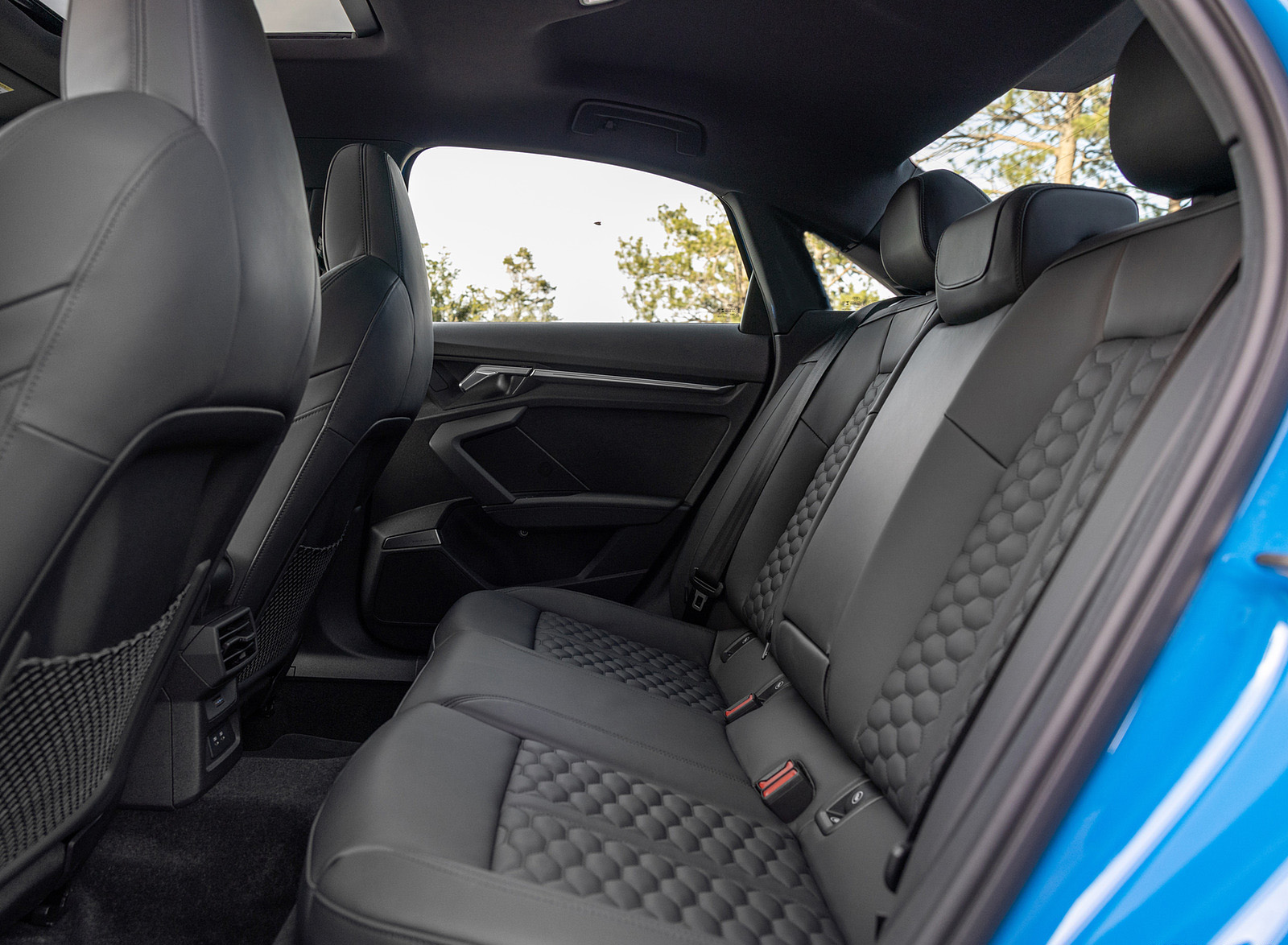 2022 Audi RS 3 (US-Spec) Interior Rear Seats Wallpapers #40 of 71