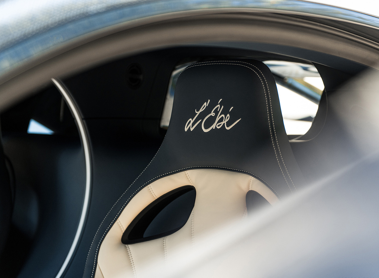 2022 Bugatti Chiron L’Ébé Interior Seats Wallpapers #12 of 17