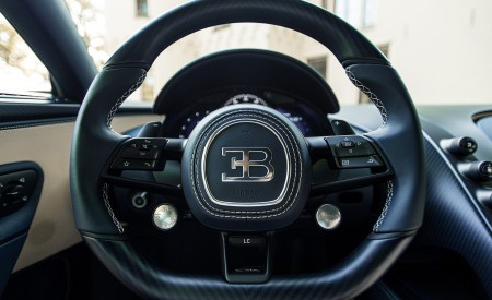 2022 Bugatti Chiron L’Ébé Interior Steering Wheel Wallpapers 450x275 (16)
