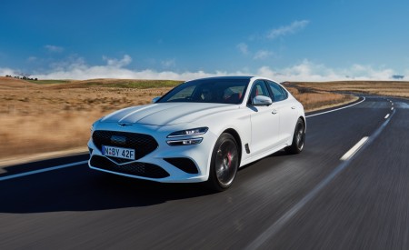 2022 Genesis G70 Sport with Luxury Pack Front Three-Quarter Wallpapers 450x275 (19)