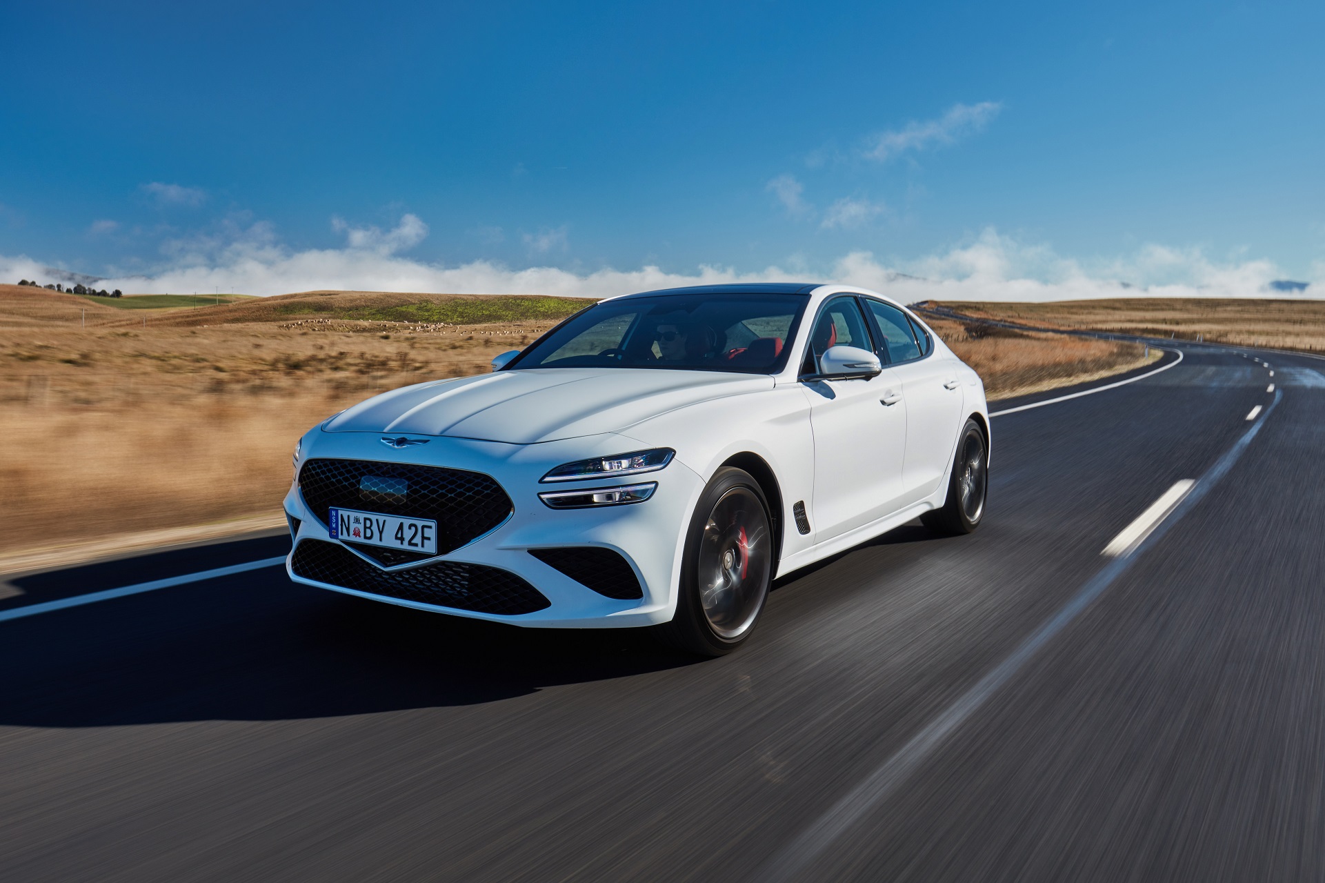 2022 Genesis G70 Sport with Luxury Pack Front Three-Quarter Wallpapers #19 of 54