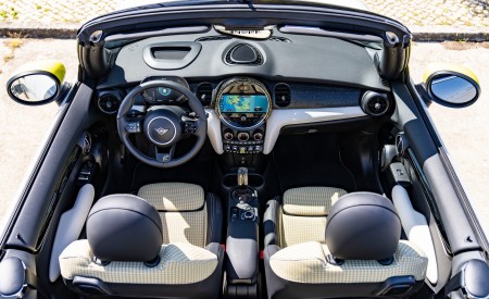 2022 Mini Cooper SE Convertible Concept Interior Cockpit Wallpapers 450x275 (111)