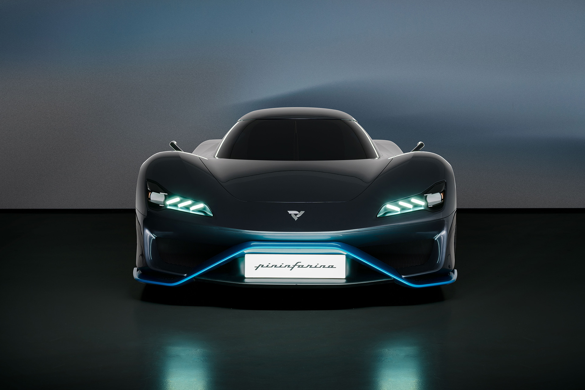 2022 Pininfarina Viritech Apricale Concept Front Wallpapers #3 of 16