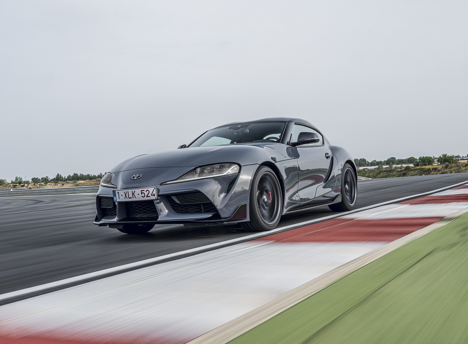 2022 Toyota GR Supra iMT Front Three-Quarter Wallpapers #2 of 49